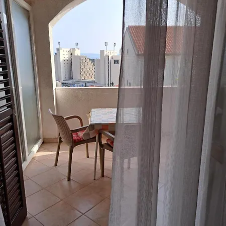 Apartmani R&B Radalj Makarska Exteriör bild
