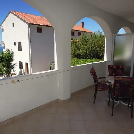 Apartmani R&B Radalj Makarska Exteriör bild