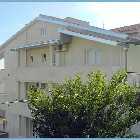 Apartmani R&B Radalj Makarska Exteriör bild