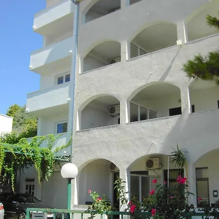 Apartmani R&B Radalj Makarska Exteriör bild