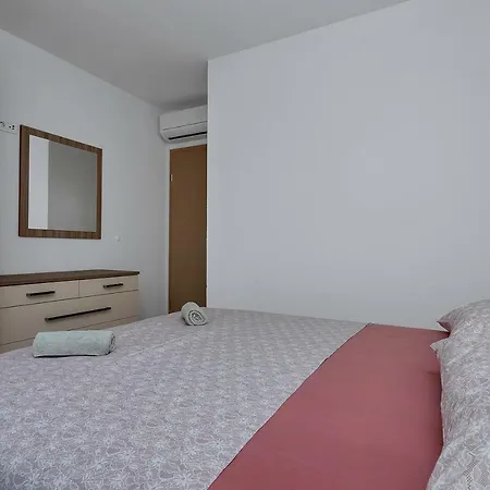 Apartmani R&B Radalj Makarska Exteriör bild