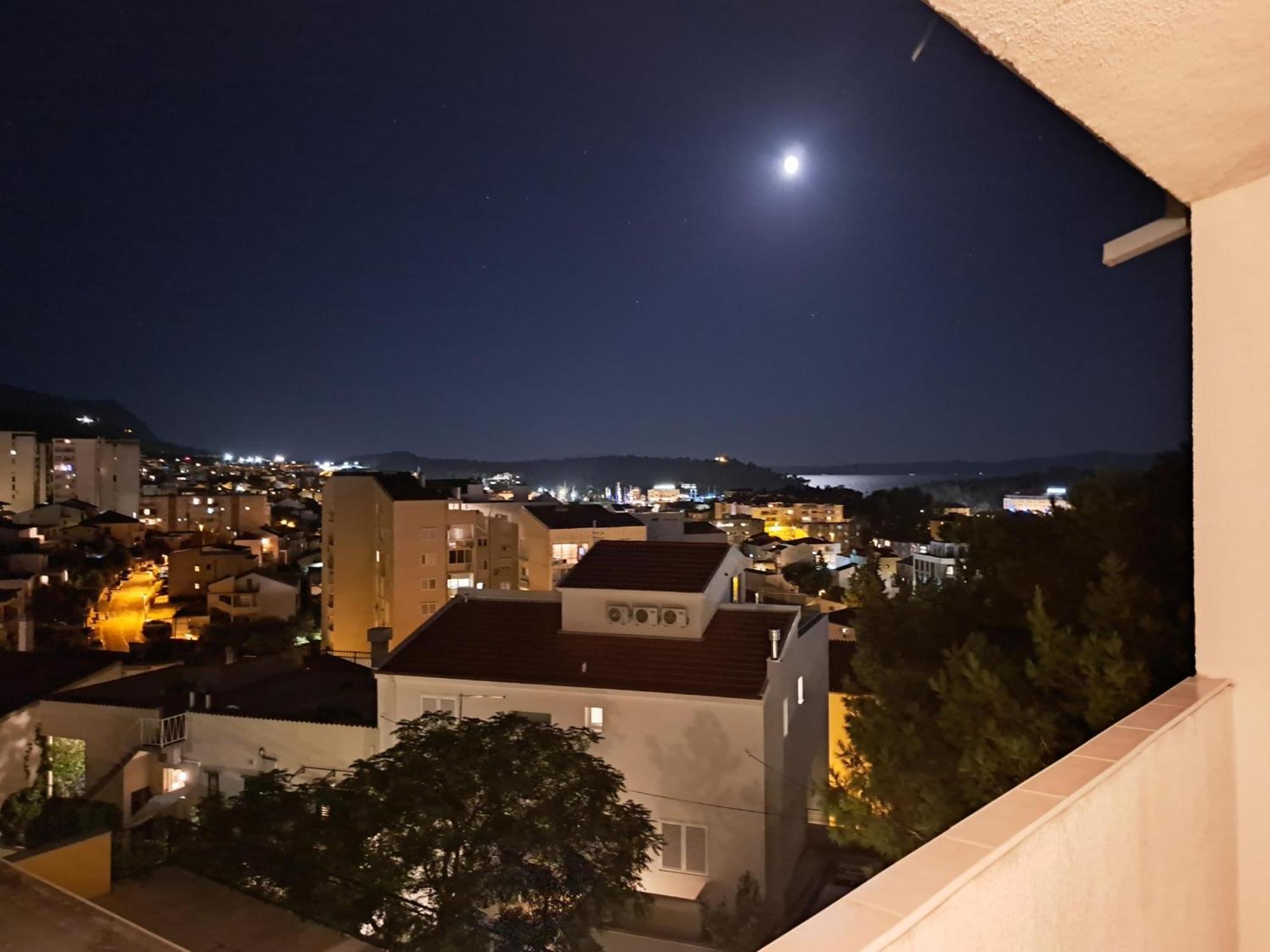 R&b Radalj Apartment