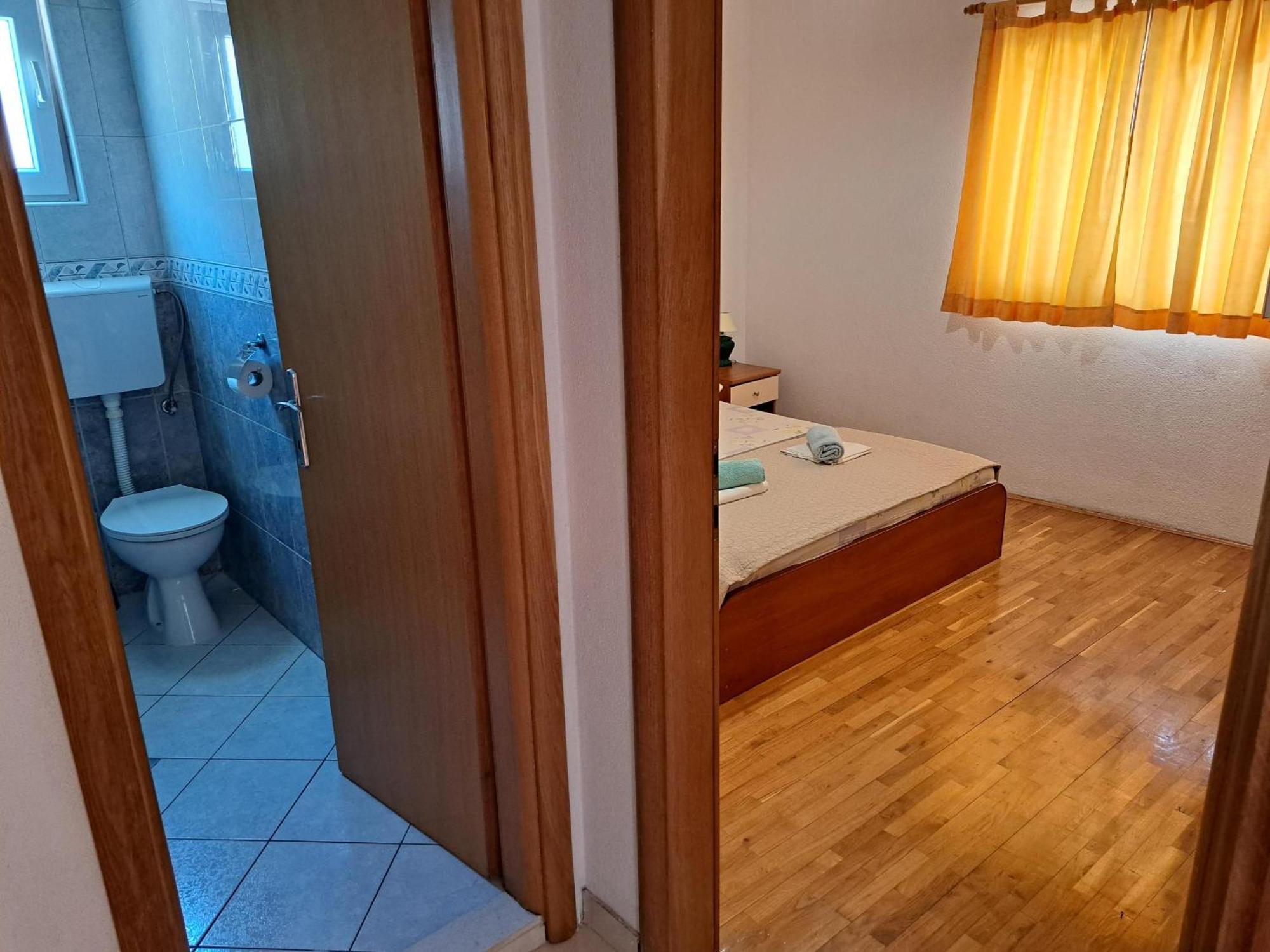 R&b Radalj * Makarska