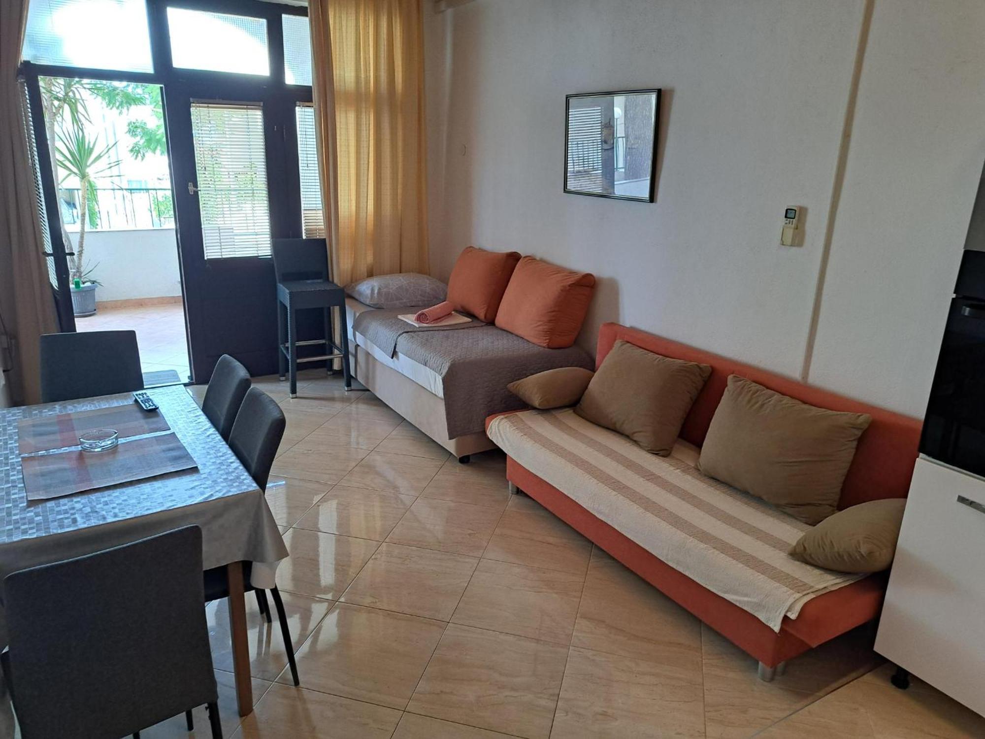 Apartment R&b Radalj Makarska