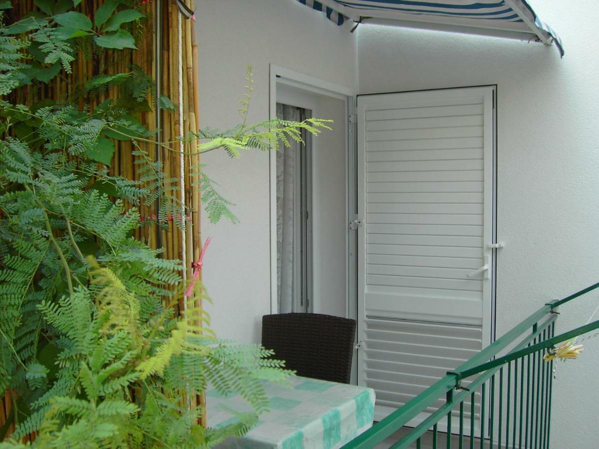 R&b Radalj Apartment