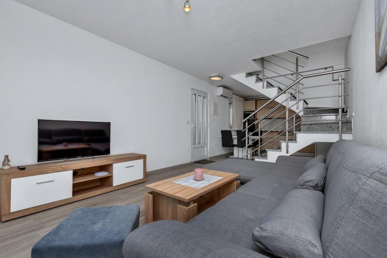 Apartment R&b Radalj Makarska