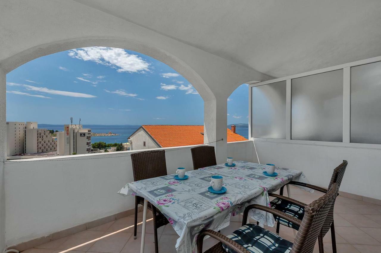 R&b Radalj * Makarska