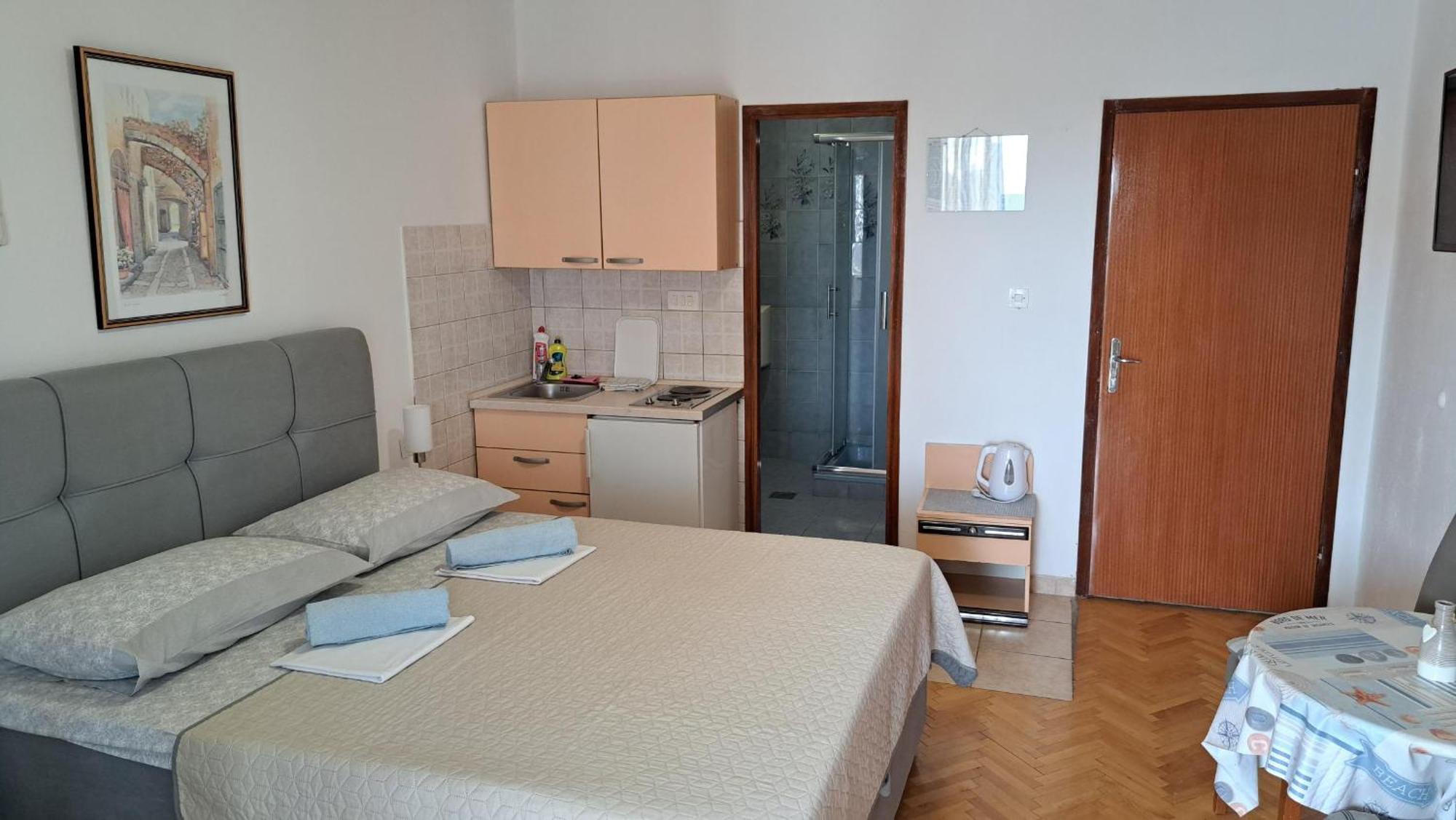 Apartment R&b Radalj *