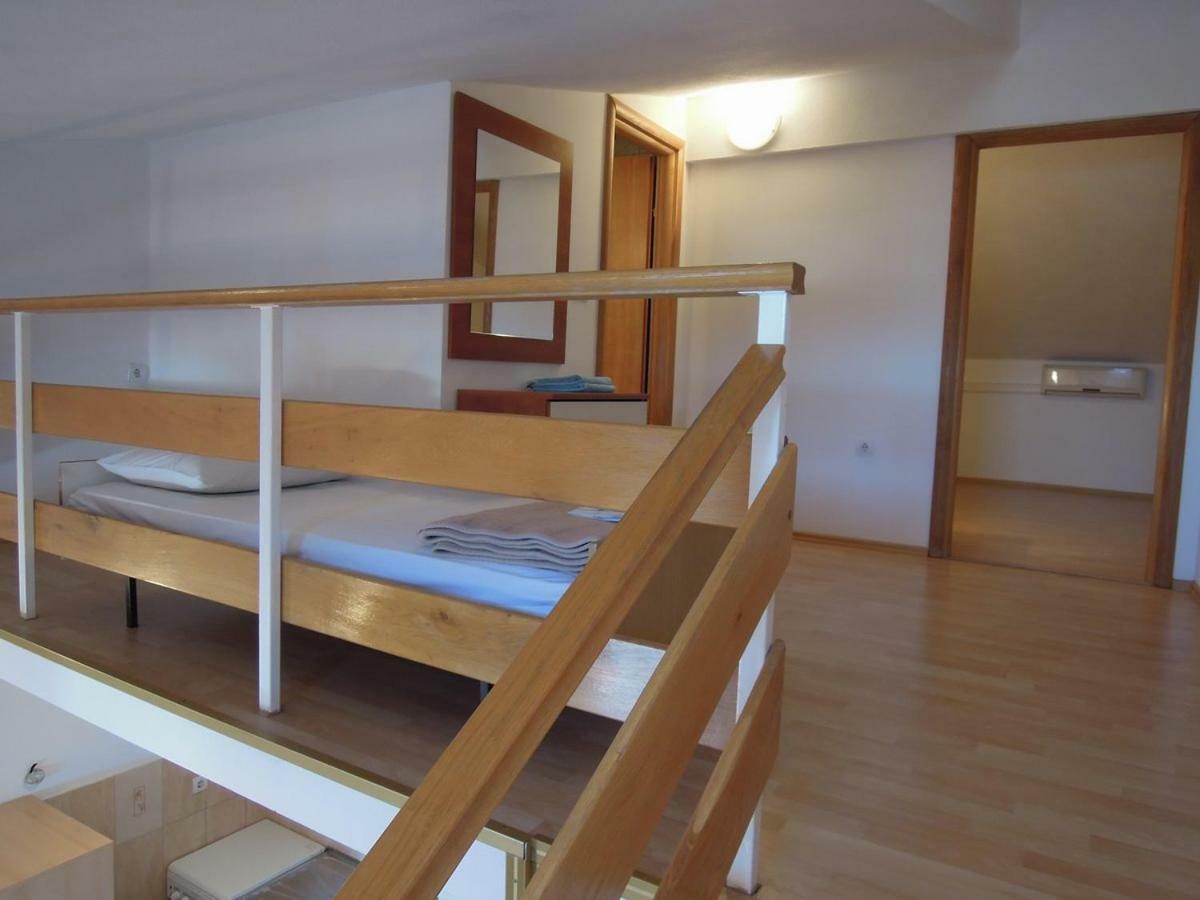 Apartment R&b Radalj *
